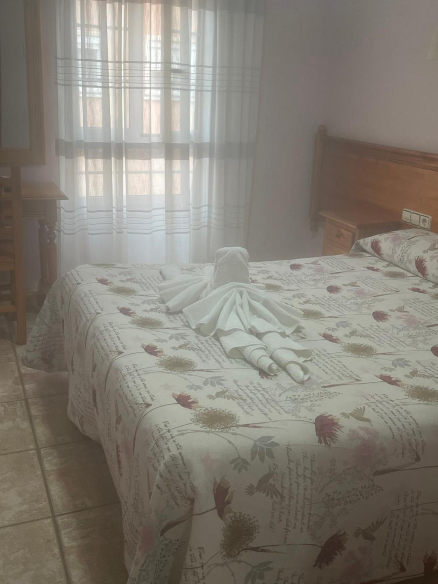 La Posá Villar del Arzobispo Exterior foto